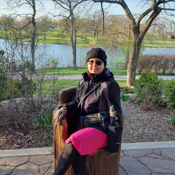 Meet your Posher, Janet - Picture 8 of 8